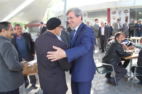 Akyazı Belediye Başkanı Hasan Akcan Muhtarlarla Buluştu