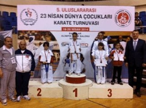 DÜNYA ÇOCUKLARI KARATE ŞAMPİYONASI