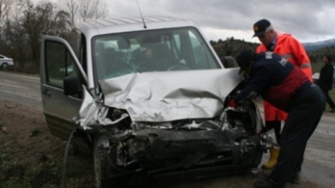 Bolu'nun Mudurnu İlçesinden Yaralılar Akyazı'ya Getiriliyor.