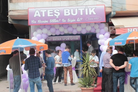 Ateş Butik Bay ve Bayan Spor Giyim Açıldı