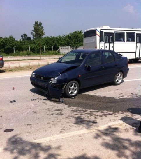 Akyazı’da Meydana Gelen Rutin Kazalardan Bir Tanesi