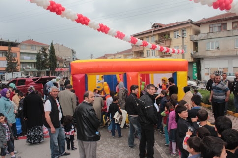 Çetinkaya Market 15. Yılını Kutladı.