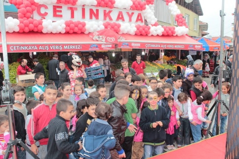 Çetinkaya Market 15. Yılını Kutladı.