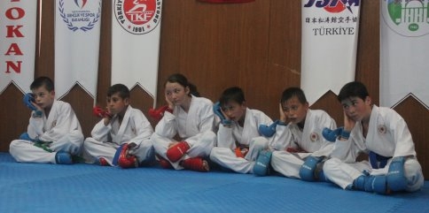 Şampiyonaya Katılabilmek İçin Destek Bekliyorlar