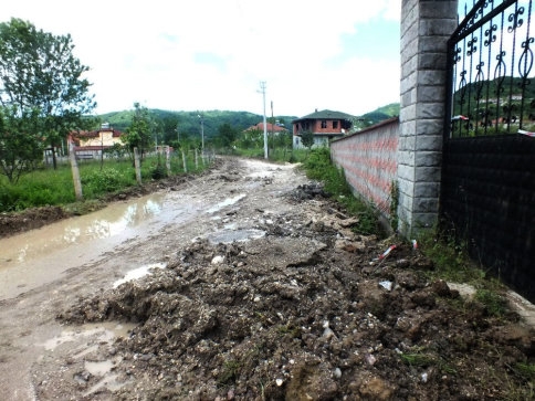 KUZULUKTA 1 HAFTADIR YOLLAR KAPALI