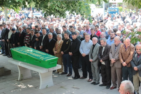 Recep Yazıcı Cenaze Namazından Sonra Defnedildi