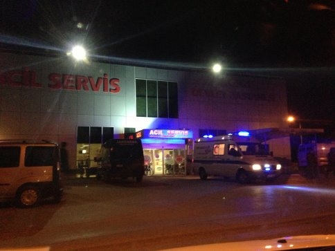 Bıçaklı Baltalı Kavga