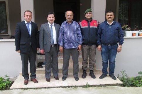 Kaymakam Bı 'dan Şehit Ailesine Ziyaret 