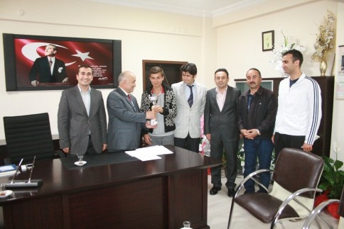 Atletizm 7.Bölge Birincisi Sercan Acar’dan Ziyaretler