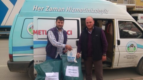 Madanoğlu’nda İlaç Toplama Kampanyası