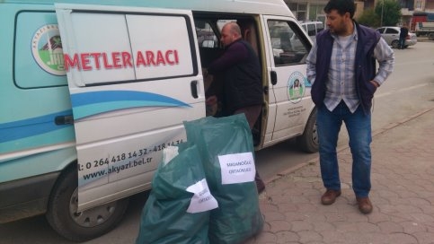 Madanoğlu’nda İlaç Toplama Kampanyası