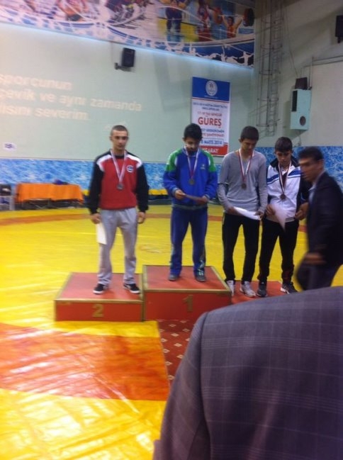 Talha Özdağ Türkiye İkincisi