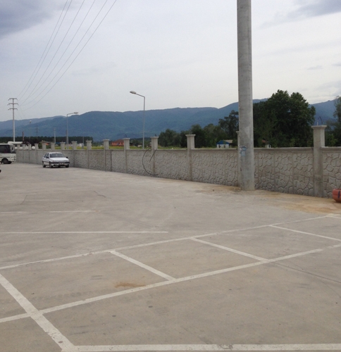 DEVLET HASTANESİNE İHATA DUVARI