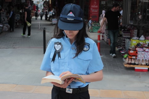 Gelin Birlikte Okuyalım