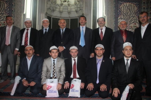 HAFIZLIK YARIŞMASINDA AKYAZI TEMSİLCİSİ İl Birincisi Oldu