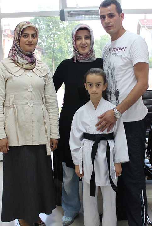 Karatecilere Bayraktar Masaj Sponsor Oldu