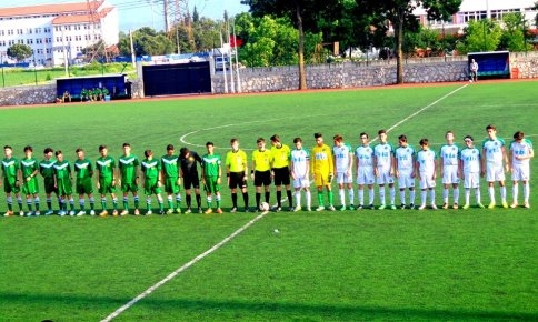 Akyazı Akınspor Sahaya Baretlerle Çıktı