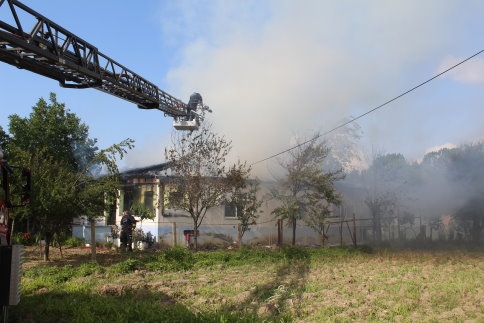 Hastane Mahesi'nde Yangın