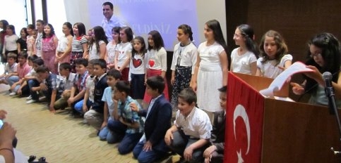 Paris İlköğretim Okulu Necip Fazıl’ı andı