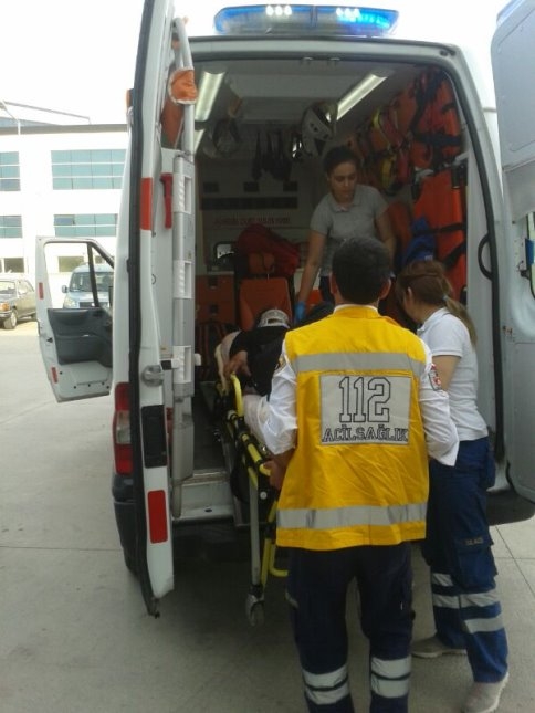 Dokurcunda Pat Pat Kazası 2 Yaralı 