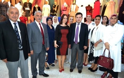 Akyazı Halk Eğitimden Yılsonu Sergisi