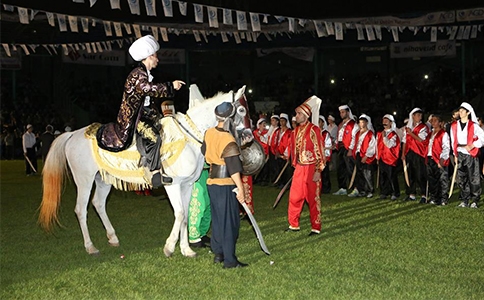 İstanbul’un Fethinin 561. Yılı Kutlandı.