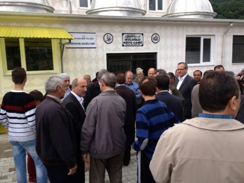 Dokurcun 'da Geleneksel Erenler Türbe Okuması