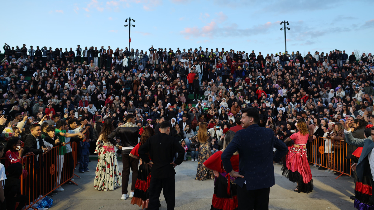 Roman Kültürü Şenliği Sakarya’da rengarenk bir şölene dönüştü