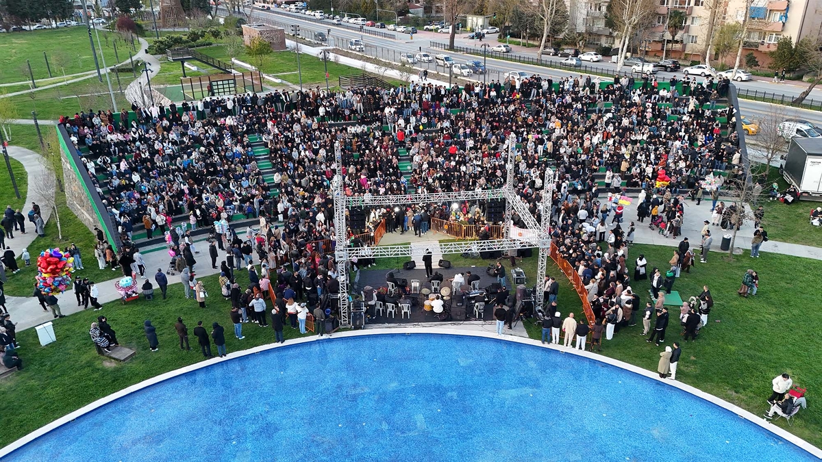 Roman Kültürü Şenliği Sakarya’da rengarenk bir şölene dönüştü