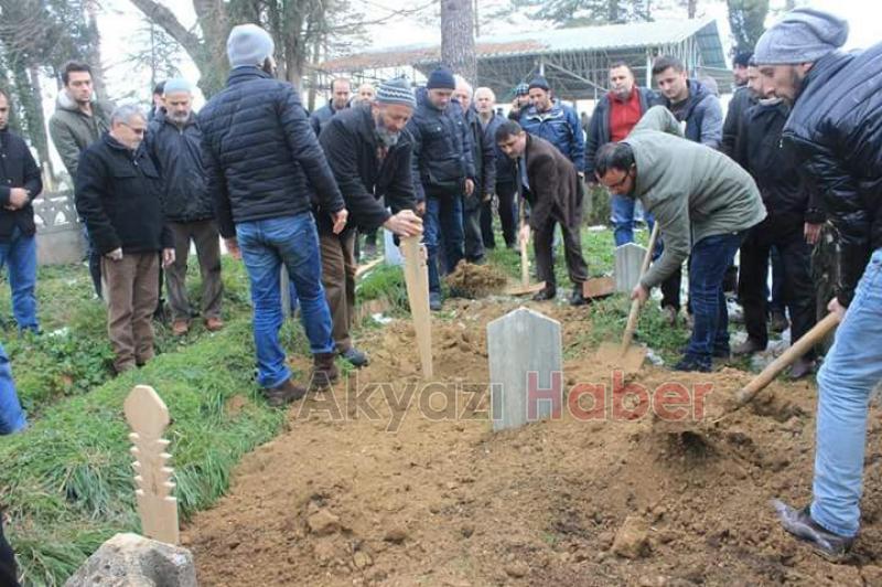 Rüveyda Öztürk Defnedildi