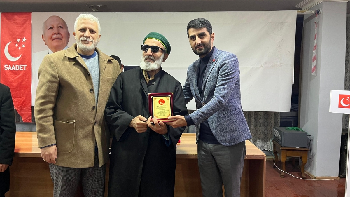 Saadet Partisi Akyazı ilçe divan toplantısı yapıldı