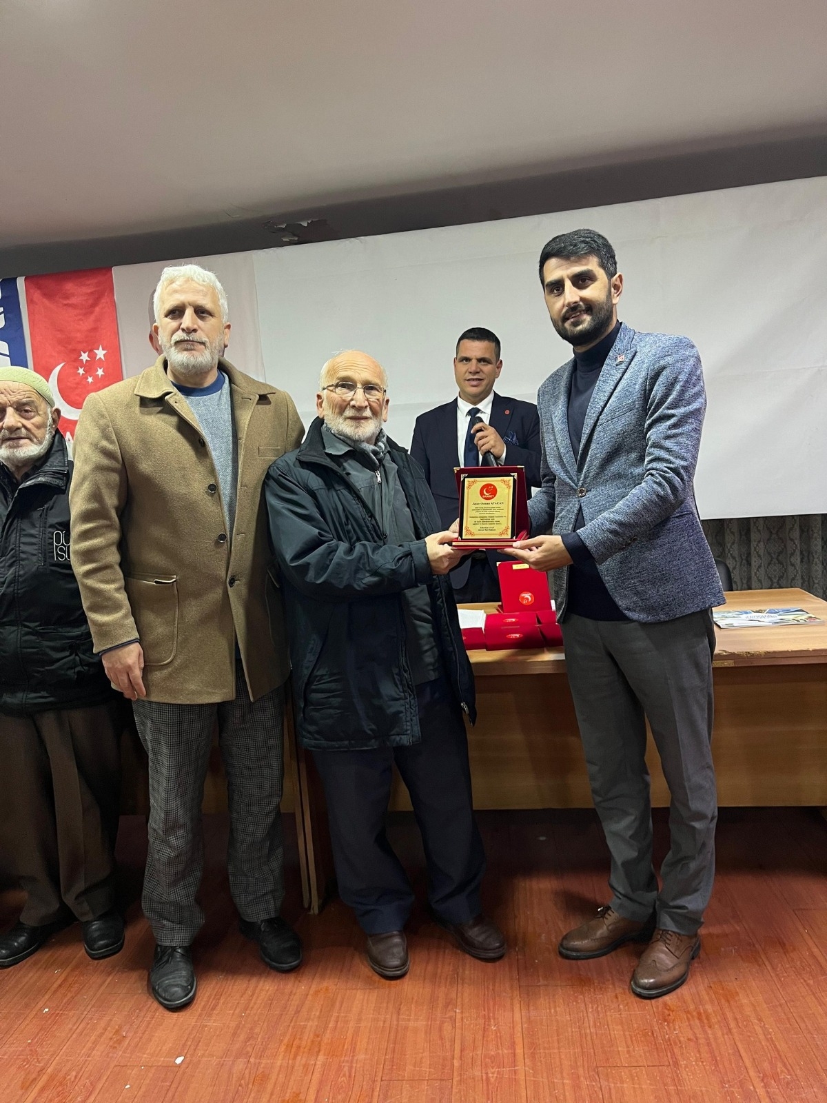 Saadet Partisi Akyazı ilçe divan toplantısı yapıldı