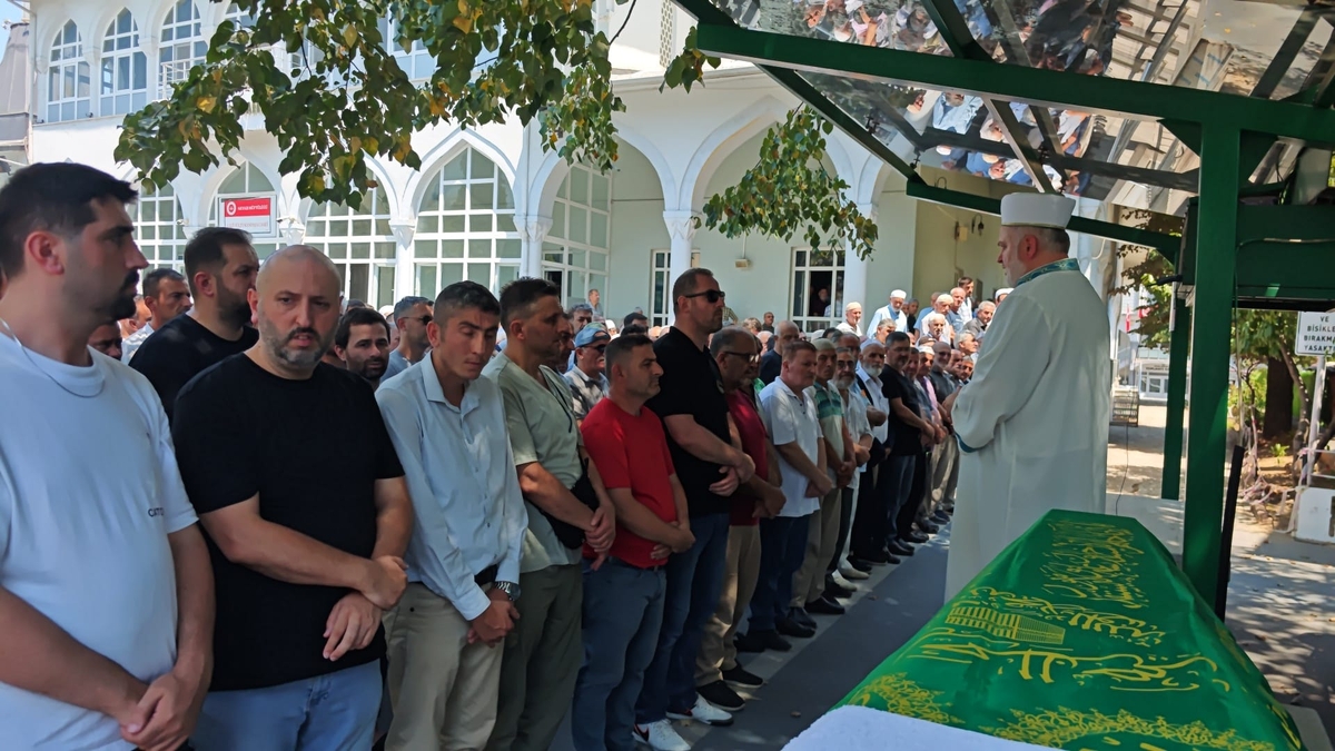 Sabit Gümüş Dualarla Uğurlandı