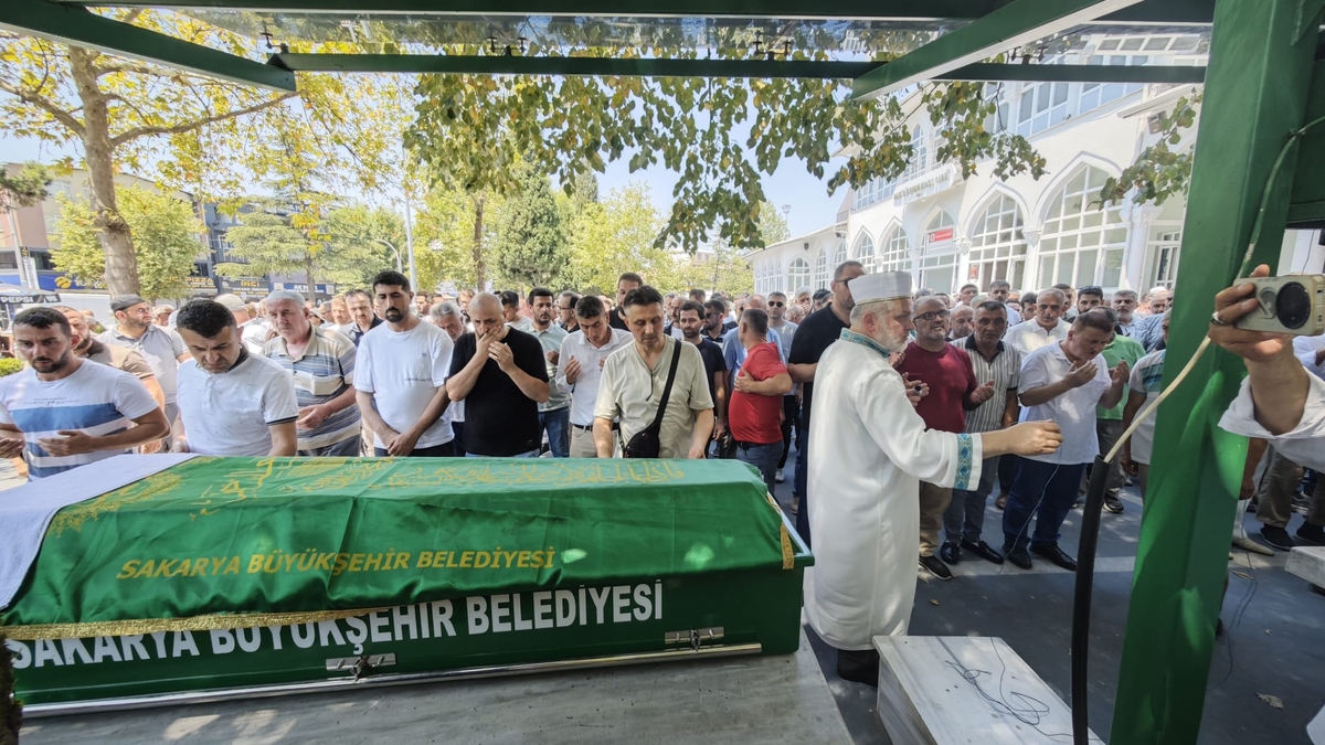 Sabit Gümüş Dualarla Uğurlandı