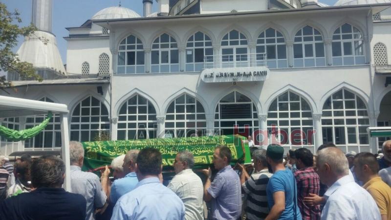 Sabri Dizen Defnedildi