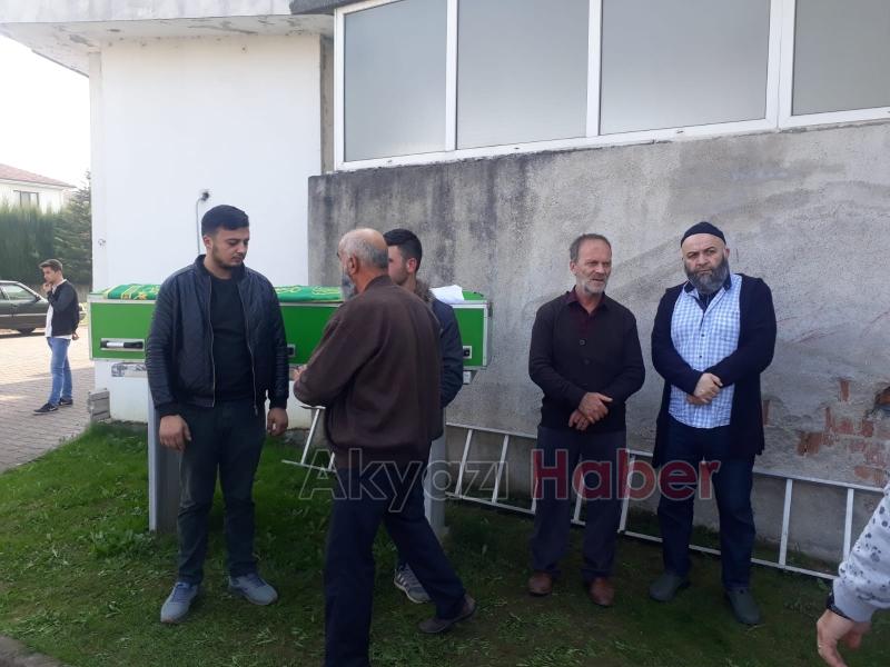 Safiye sarı defnedildi