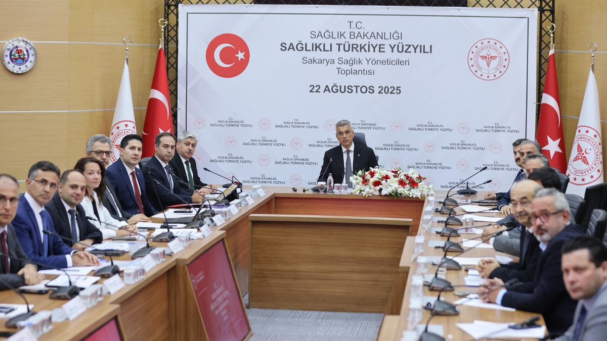 Sağlık Bakanı Sakarya Şehir Hastanesi'nin açılacağı tarihi açıkladı