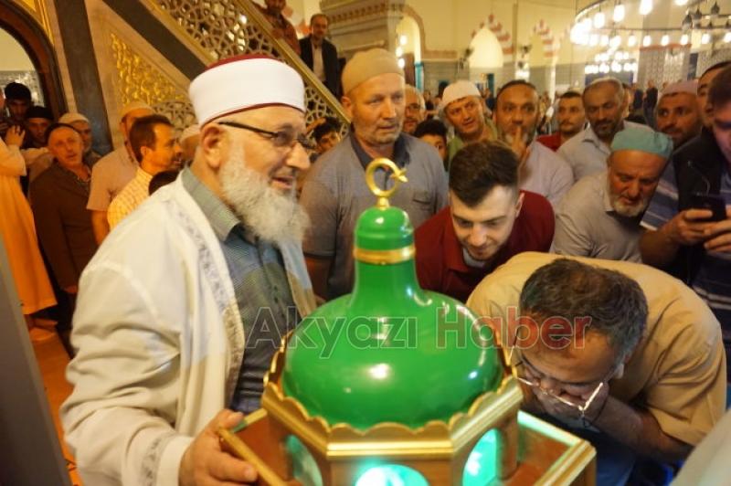 Sakalı Şerif Gazi süleyman paşa camiinde ziyarete açıldı
