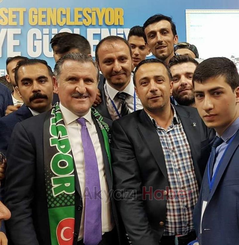 Sakarya Ak Gençlik Başkanlığında Bir Akyazılı