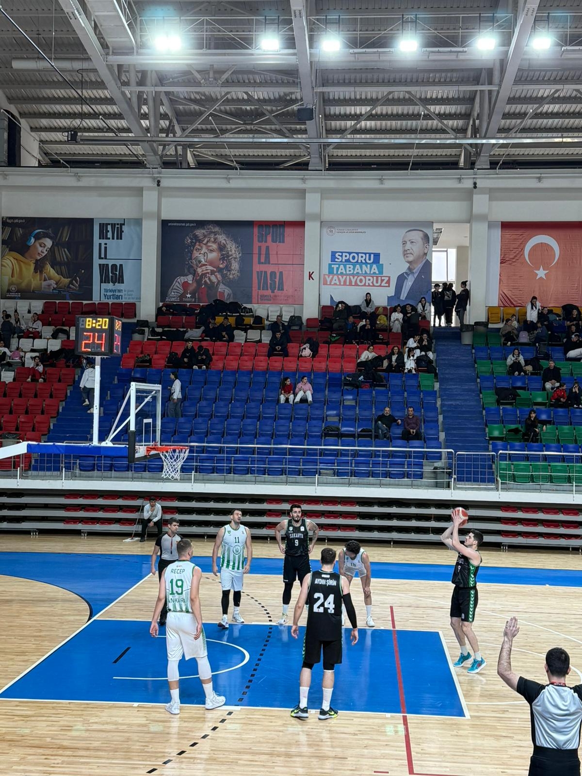 Sakarya Büyükşehir Basketbol Play Off'ta
