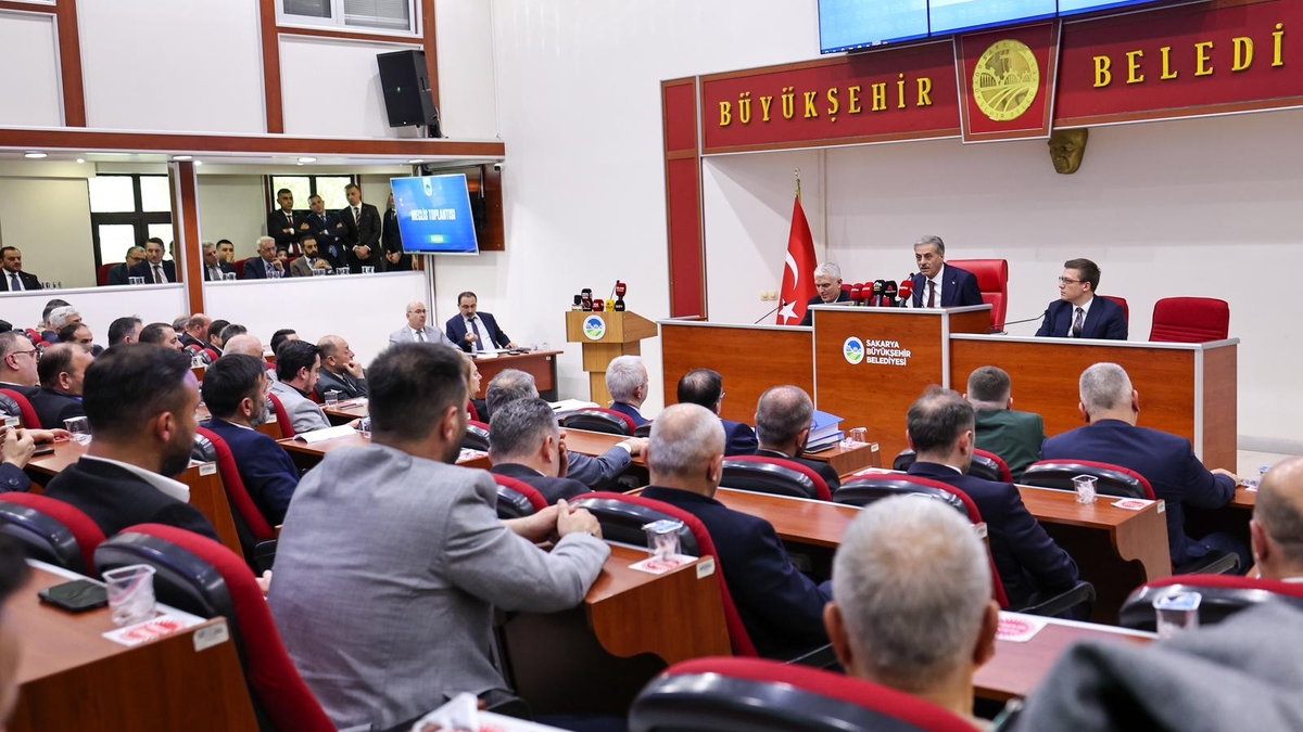 Sakarya Büyükşehir Meclisi toplandı