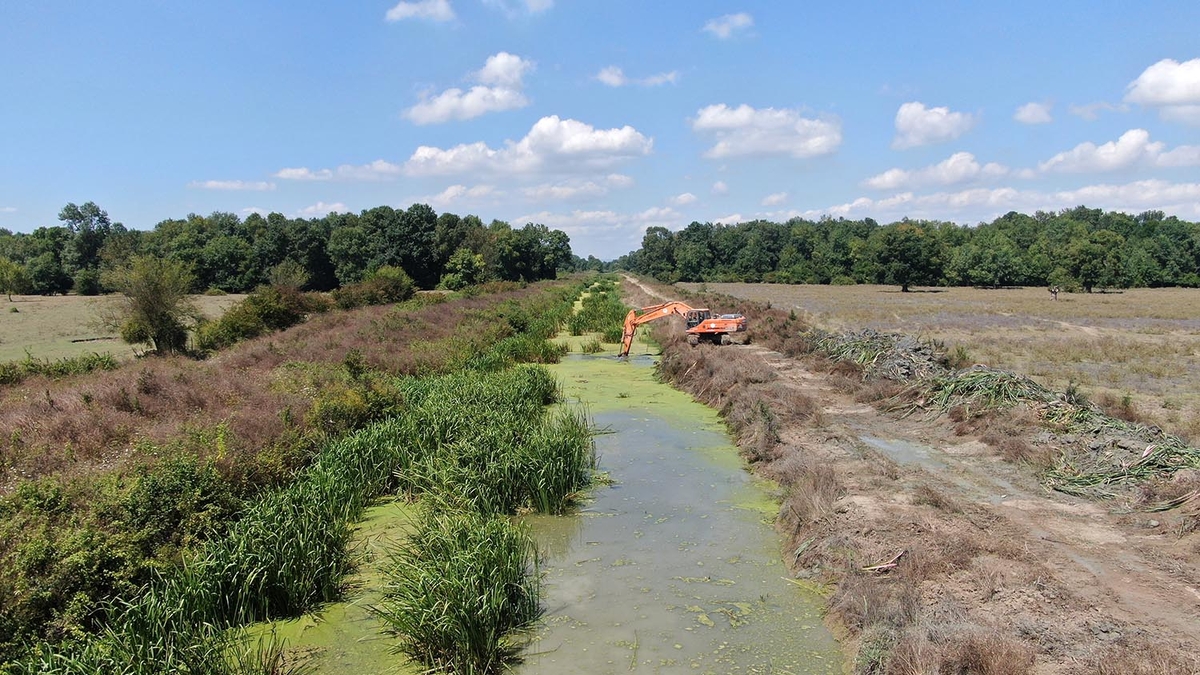 Sakarya Büyükşehirden çiftçiye büyük hizmet
