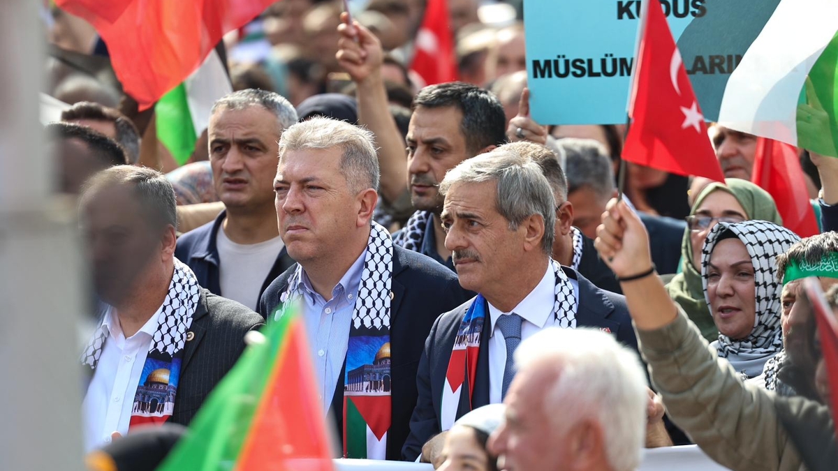 Sakarya'da binler Filistin'e destek için buluştu