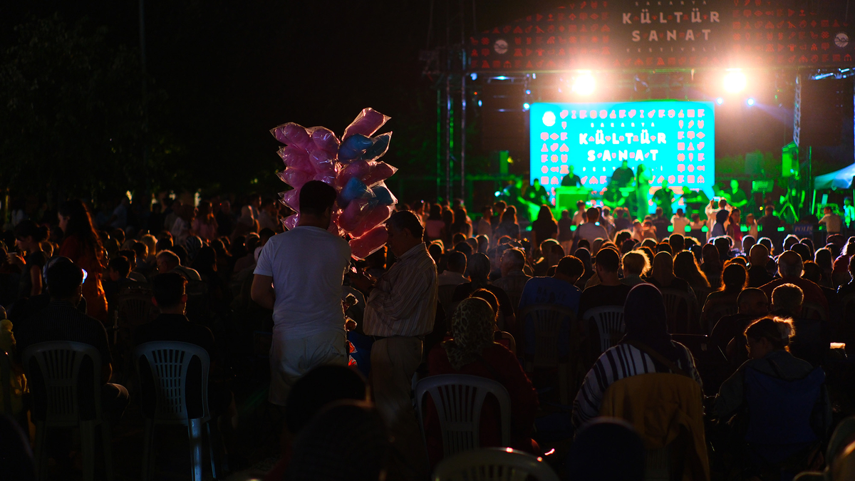 Sakarya'da festival coşkusu Roman kültür buluşması ile devam etti