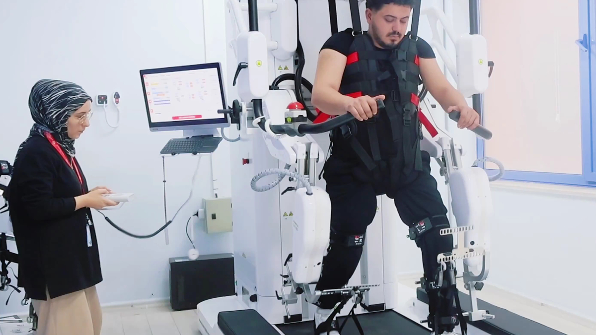 Sakarya'da robot destekli tedavi dönemi başladı