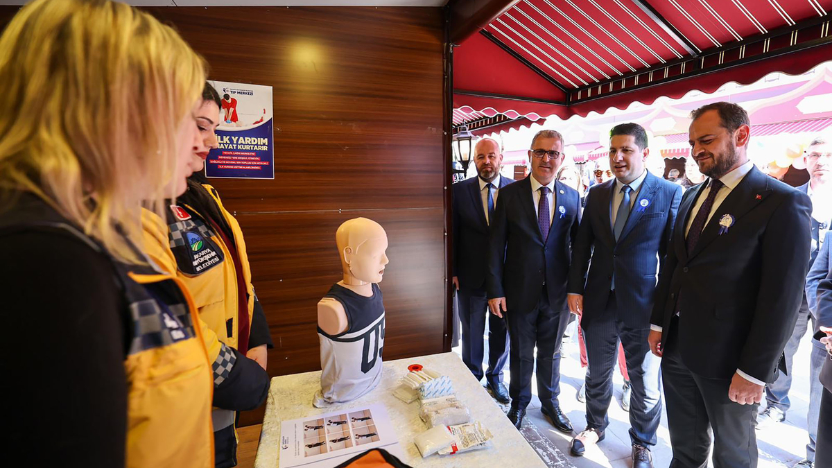 Sakarya'da Sağlık Sokağı açıldı