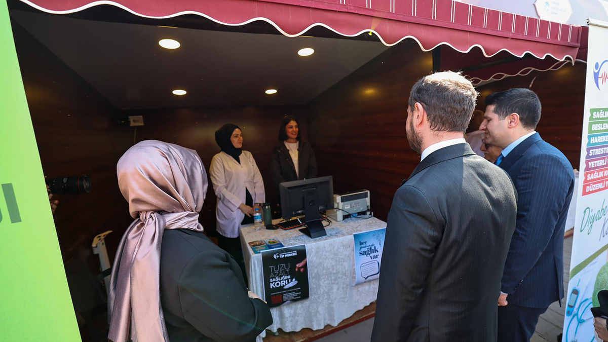 Sakarya'da Sağlık Sokağı açıldı