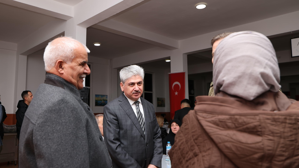 Sakarya'da şehit aileleri ve gaziler onuruna iftar