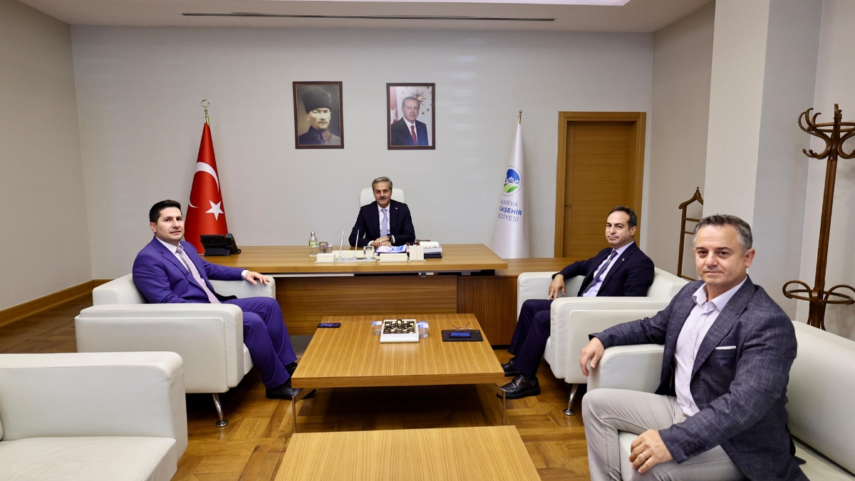 Sakarya'daki sağlık yatırımları ele alındı