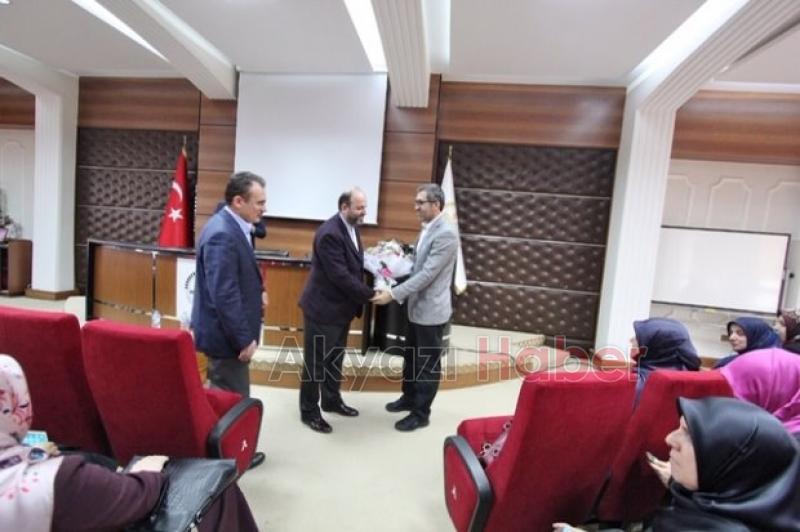 Sakarya İl Müftülüğü  Aile Okulu  Semineri Düzenledi